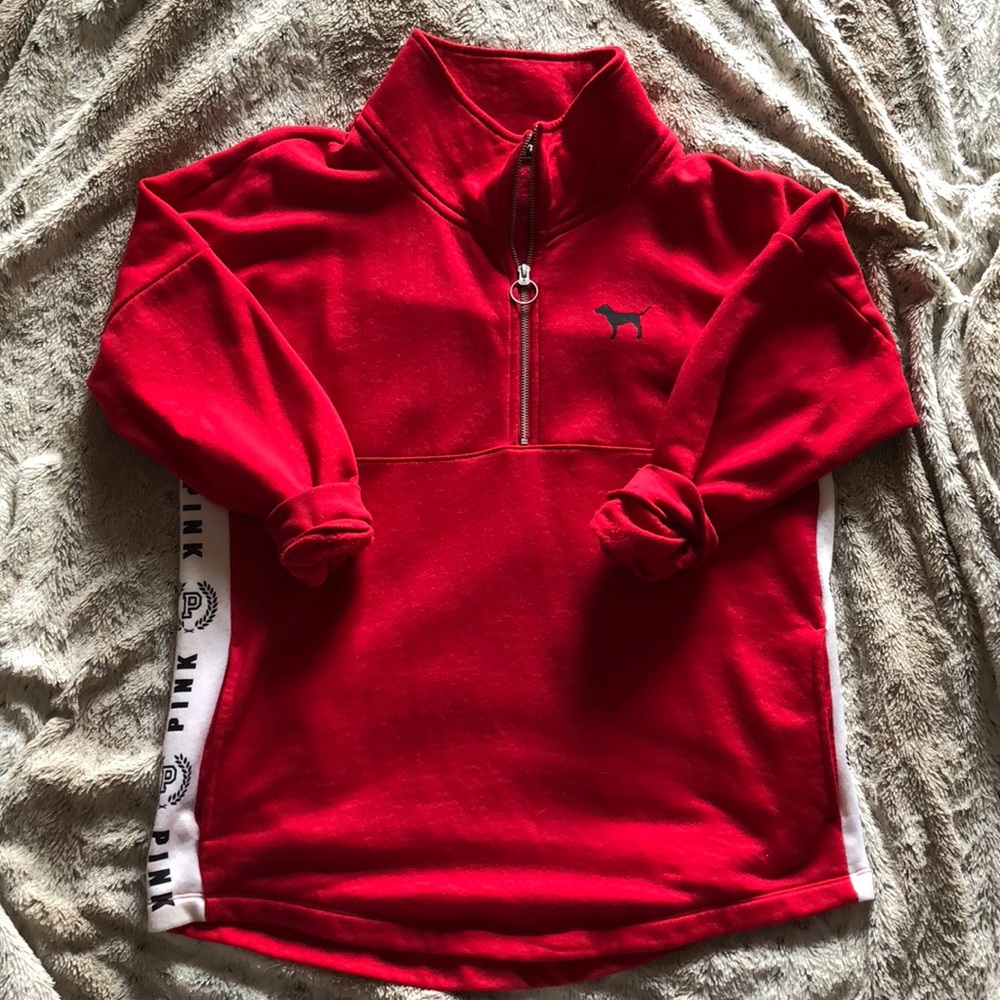 PINK Sweatshirt